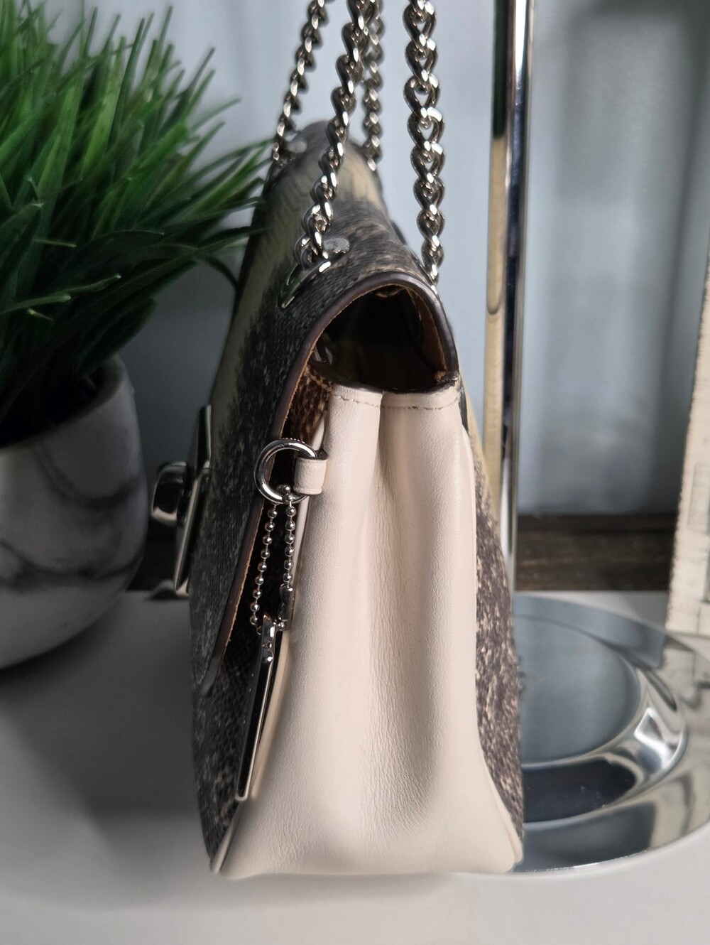 Coach Cassidy Lizard-Embossed Chain Convertible Bag - Off White/Gray Gradient - Picture 5 of 16
